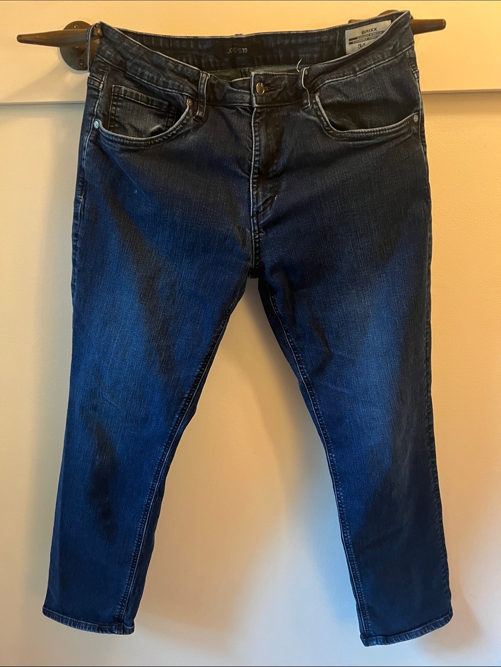 Men’s 34 x 30 Joe’s BRIXX Straight Stretch Dark Blue Jeans
